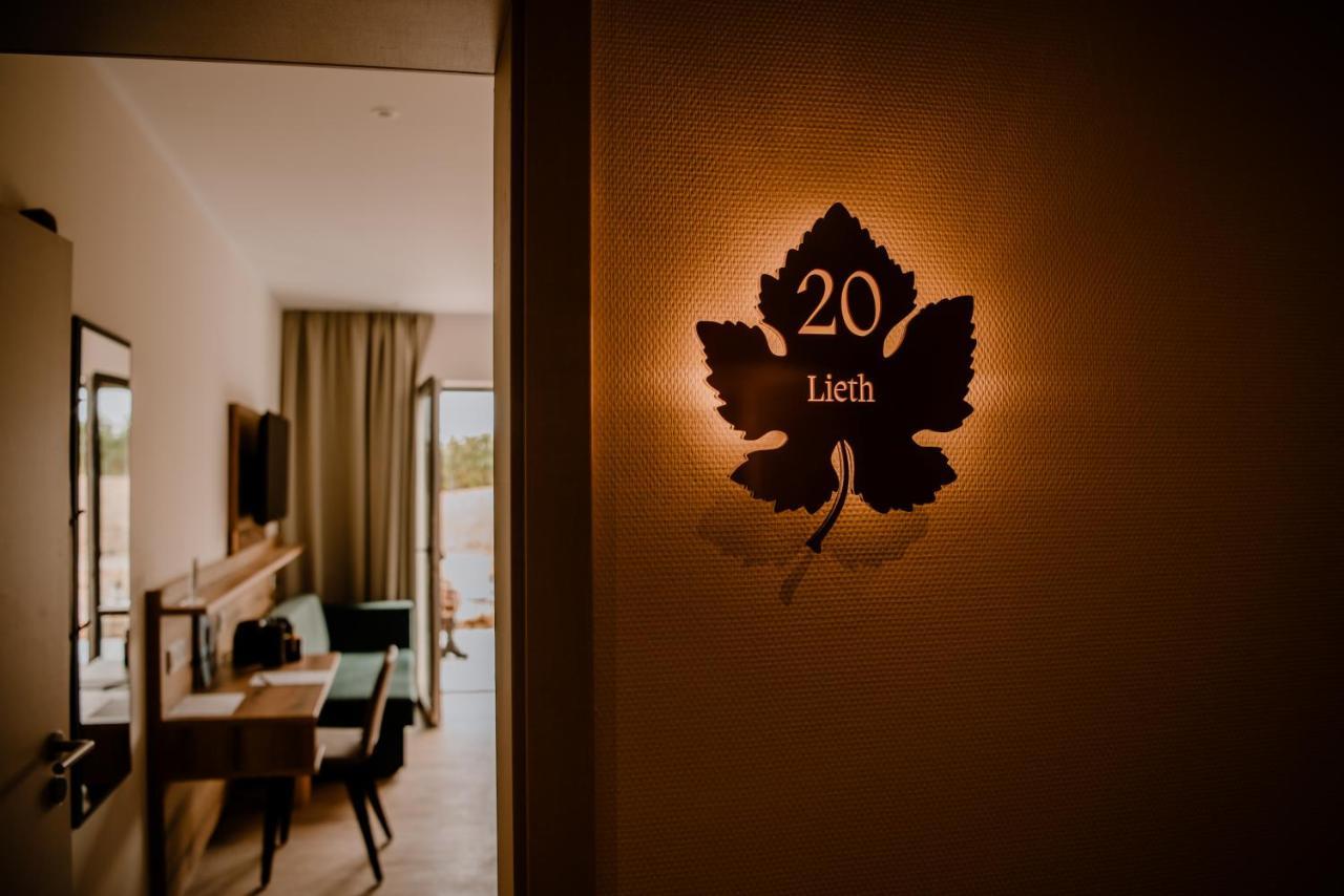 Weinzuhause Hotel-Restaurant-Vinothek Mommenheim 外观 照片
